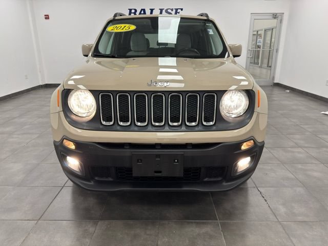 Used 2015 Jeep Renegade Latitude w/ Trailer Tow Group AWD/4WD image 27