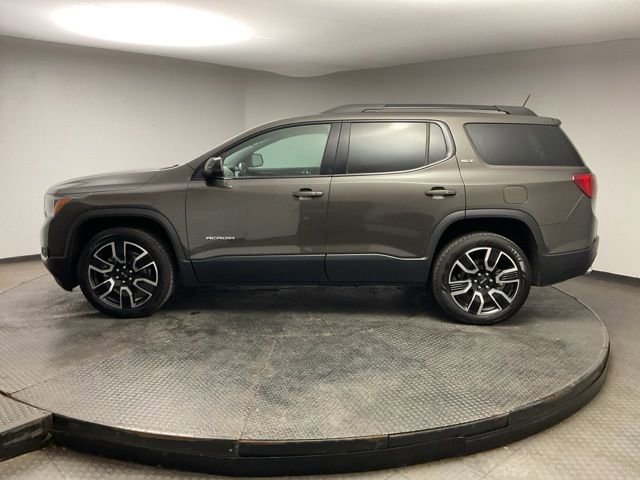 Certified 2019 GMC Acadia SLT w/ Black Edition image 4