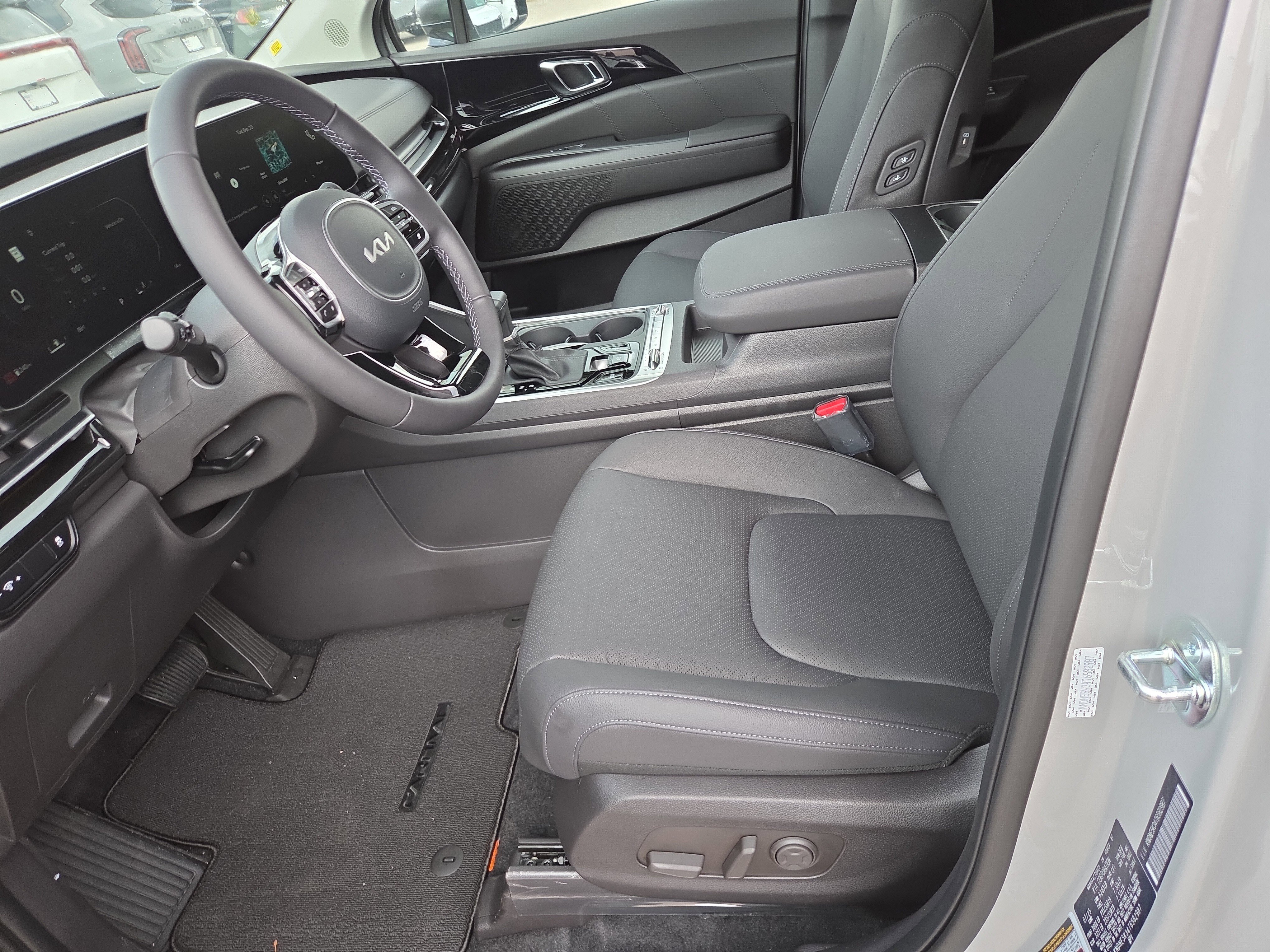 New 2026 Kia Carnival SX Prestige image 4