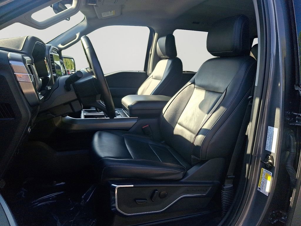 Used 2022 Ford F150 Lariat w/ Trailer Tow Package image 14