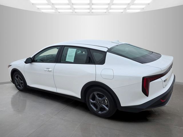 Used 2025 Kia K4 LXS FWD image 9