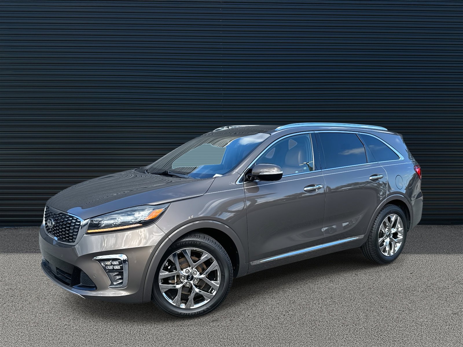 Used 2019 Kia Sorento SX