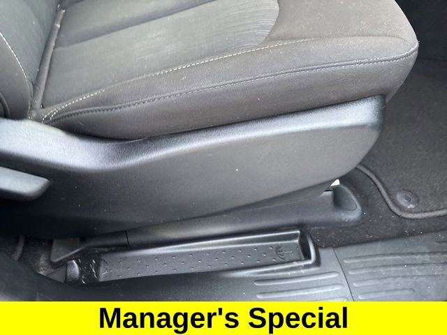 Used 2024 Chrysler Pacifica Touring image 39