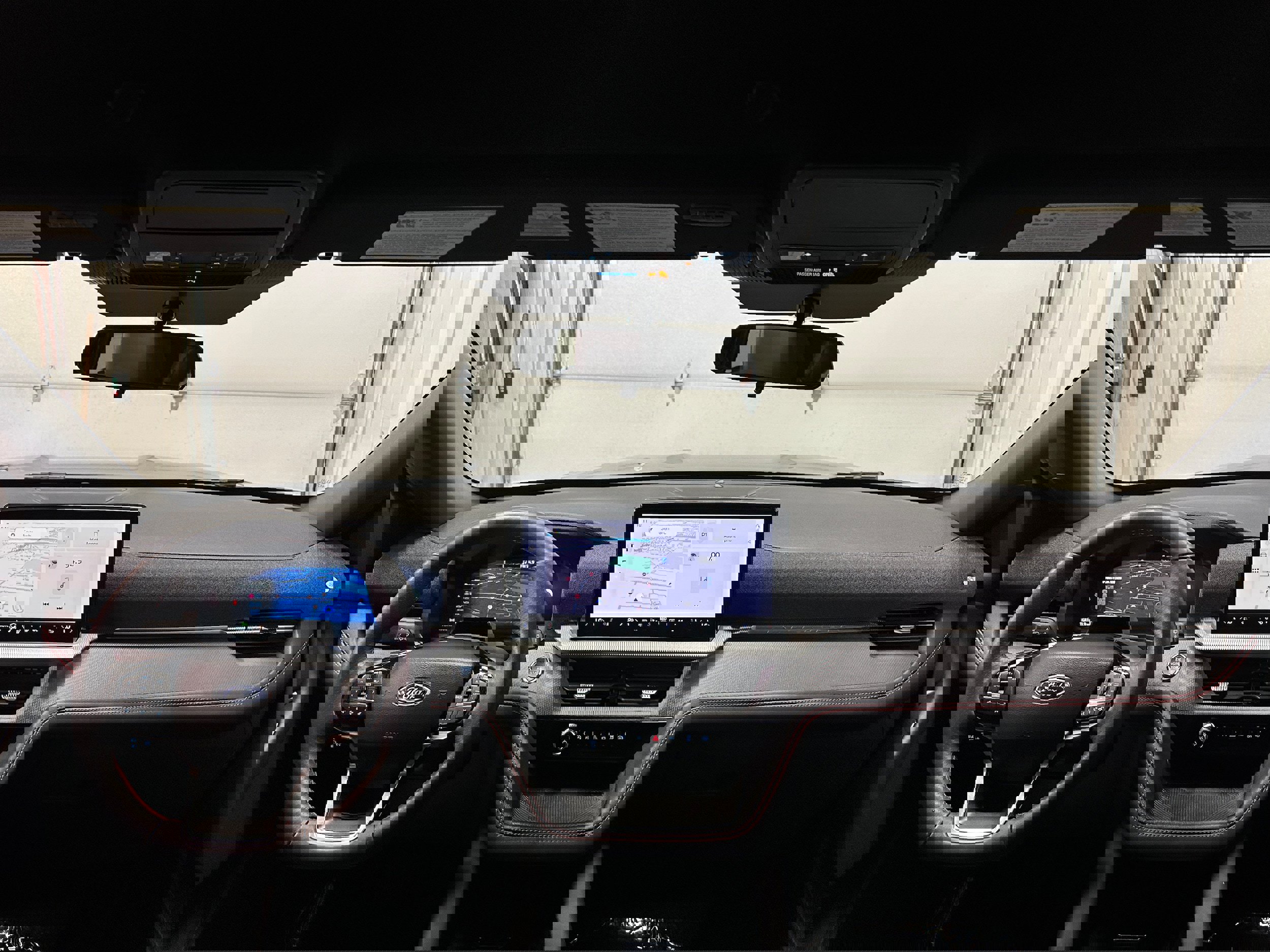 Certified 2025 Ford Explorer ST-Line image 2