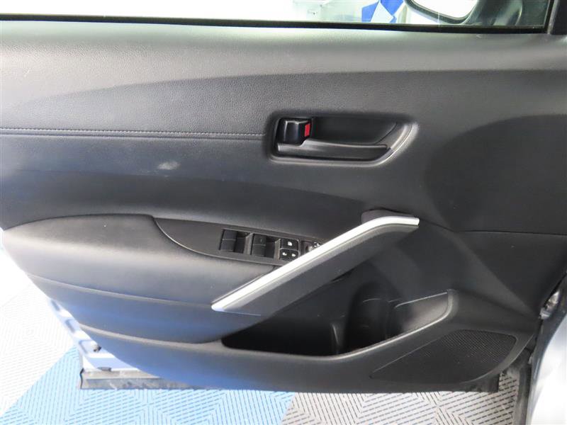 Used 2024 Toyota Corolla Cross LE FWD image 12