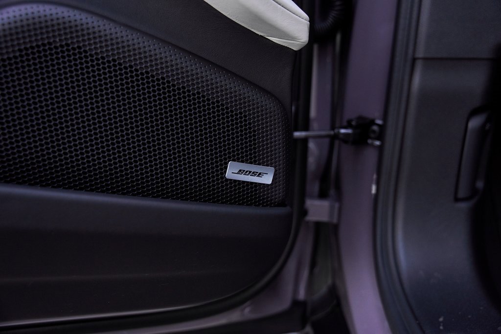 Used 2025 Porsche Panamera 4 w/ Premium Package image 39