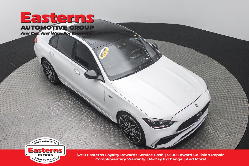 Used 2023 Mercedes-Benz C 43 AMG 4MATIC Sedan image 4