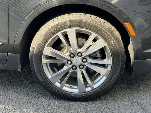 Used 2023 Cadillac XT5 Premium Luxury AWD/4WD image 8