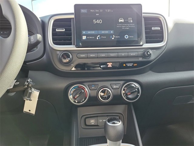 New 2026 Hyundai Venue SE image 12