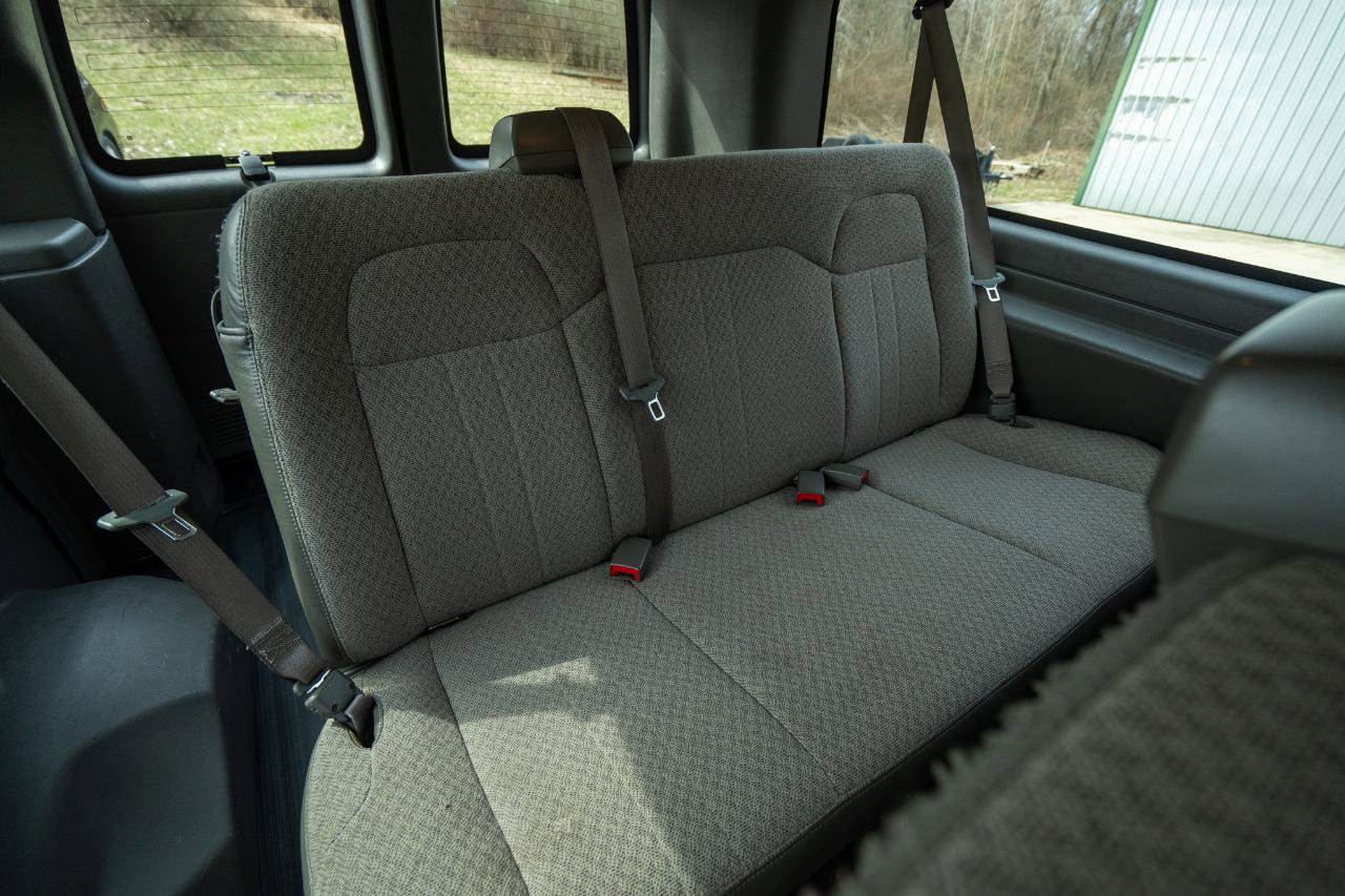 Used 2014 Chevrolet Express 3500 LS image 19