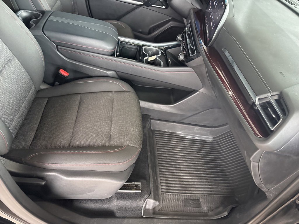 Used 2024 Chevrolet Traverse Z71 image 37