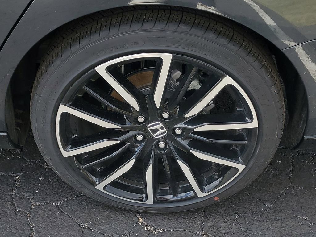 New 2026 Honda Accord Touring image 5