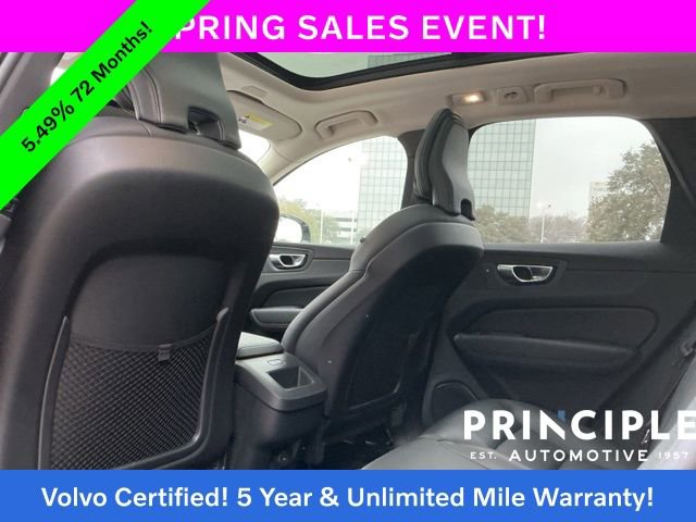 Certified 2025 Volvo XC60 B5 Core image 34