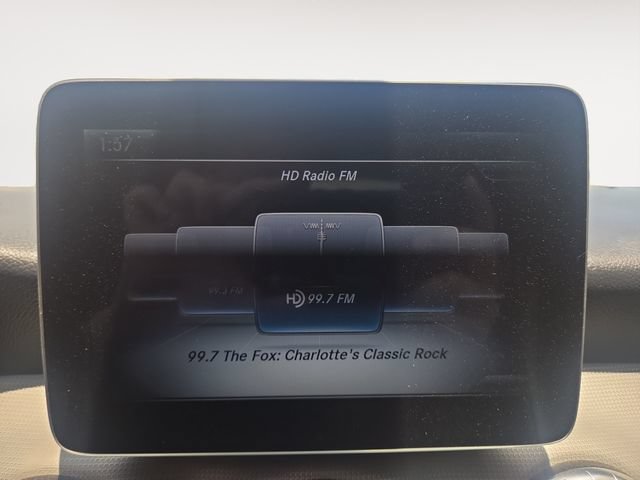 Used 2018 Mercedes-Benz CLA 250 4MATIC image 24