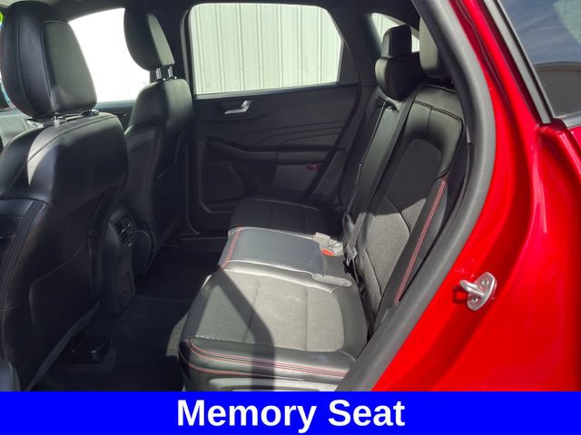 Used 2023 Ford Escape ST-Line w/ Tech Pack #1 AWD/4WD image 29