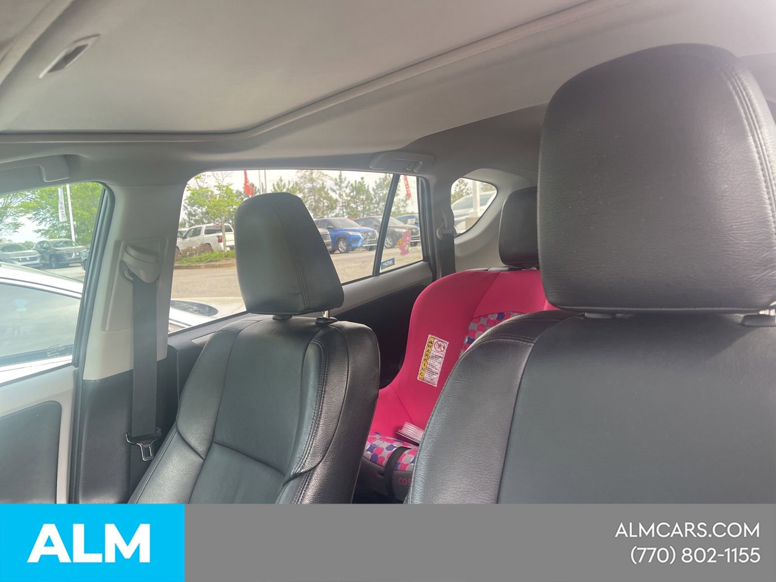 Used 2013 Toyota RAV4 XLE image 10