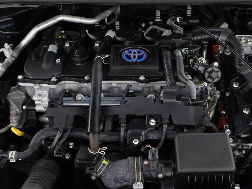 Used 2024 Toyota Corolla SE w/ Convenience Package image 18
