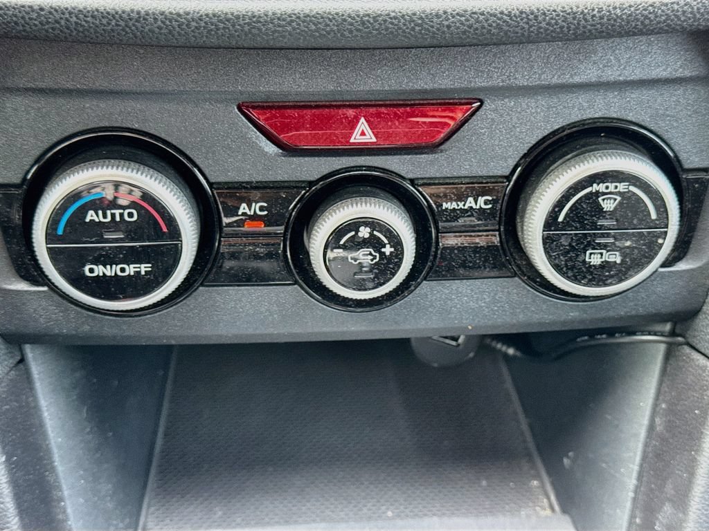 Used 2021 Subaru Crosstrek 2.0i Premium AWD/4WD image 17