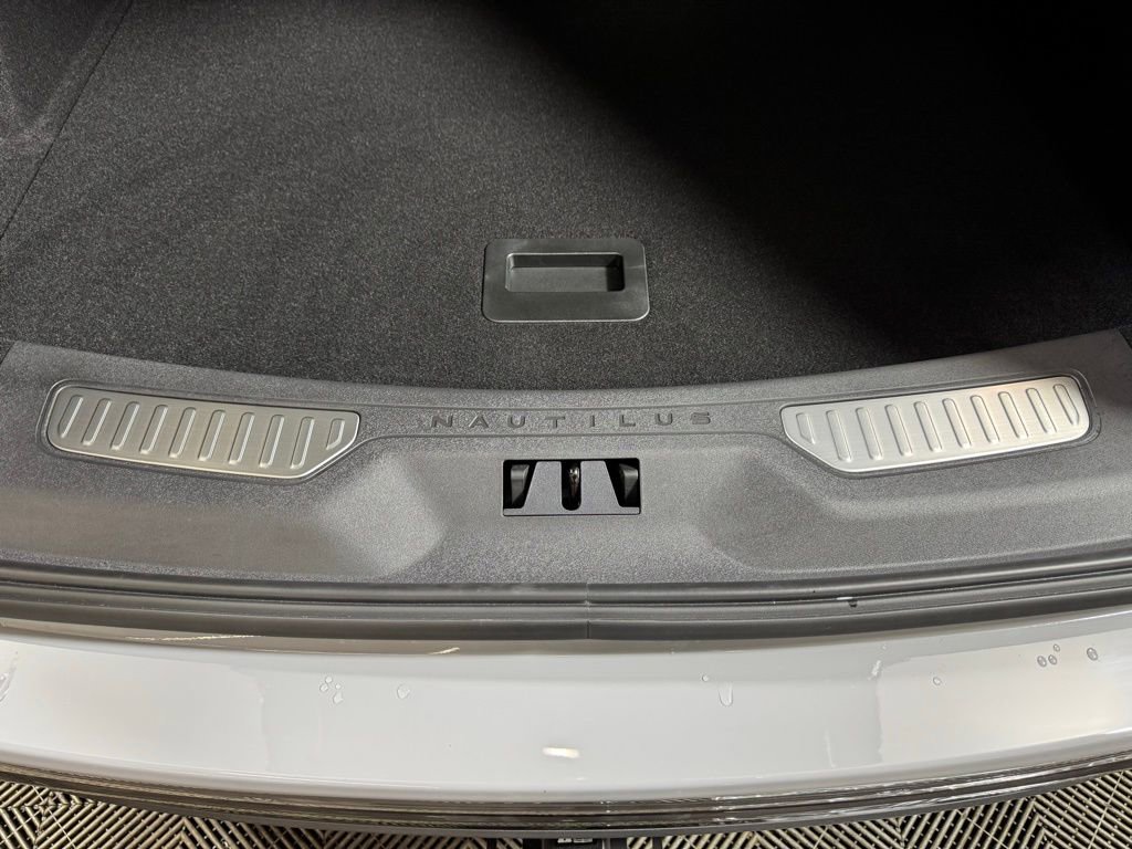 New 2026 Lincoln Nautilus Premier w/ Equipment Group 102A AWD/4WD image 58