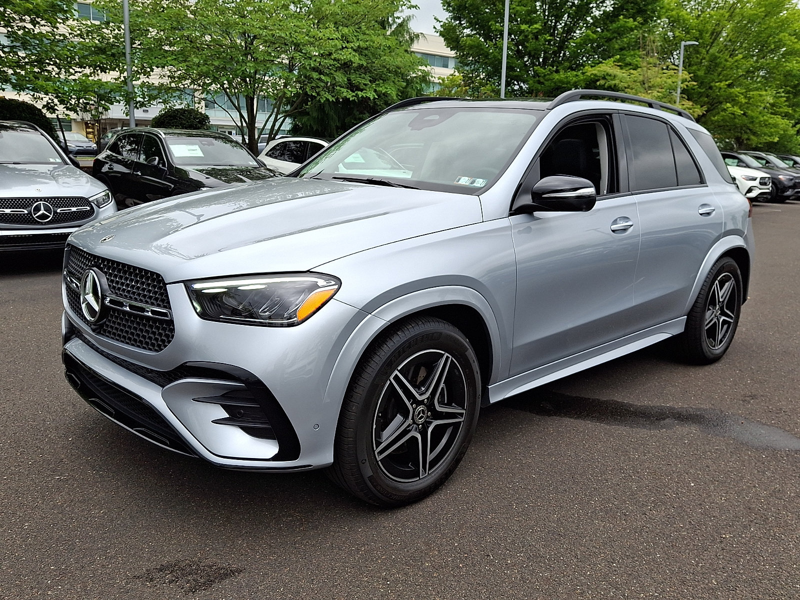 New 2026 Mercedes-Benz GLE 350 4MATIC image 3