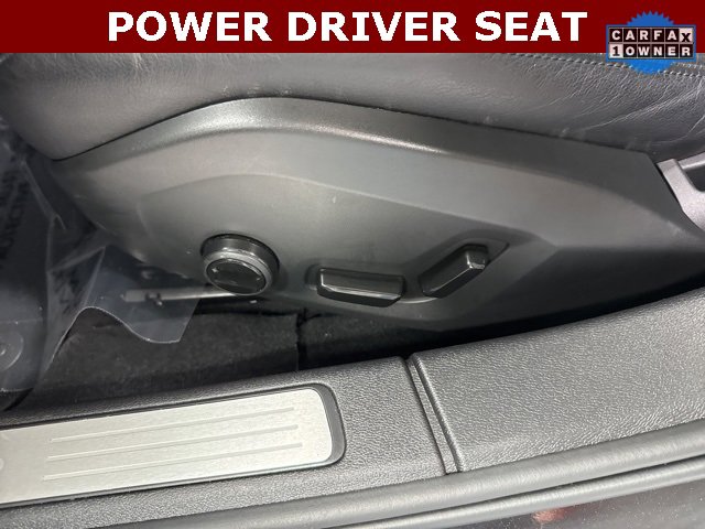 Used 2025 Volvo S60 B5 Core image 5