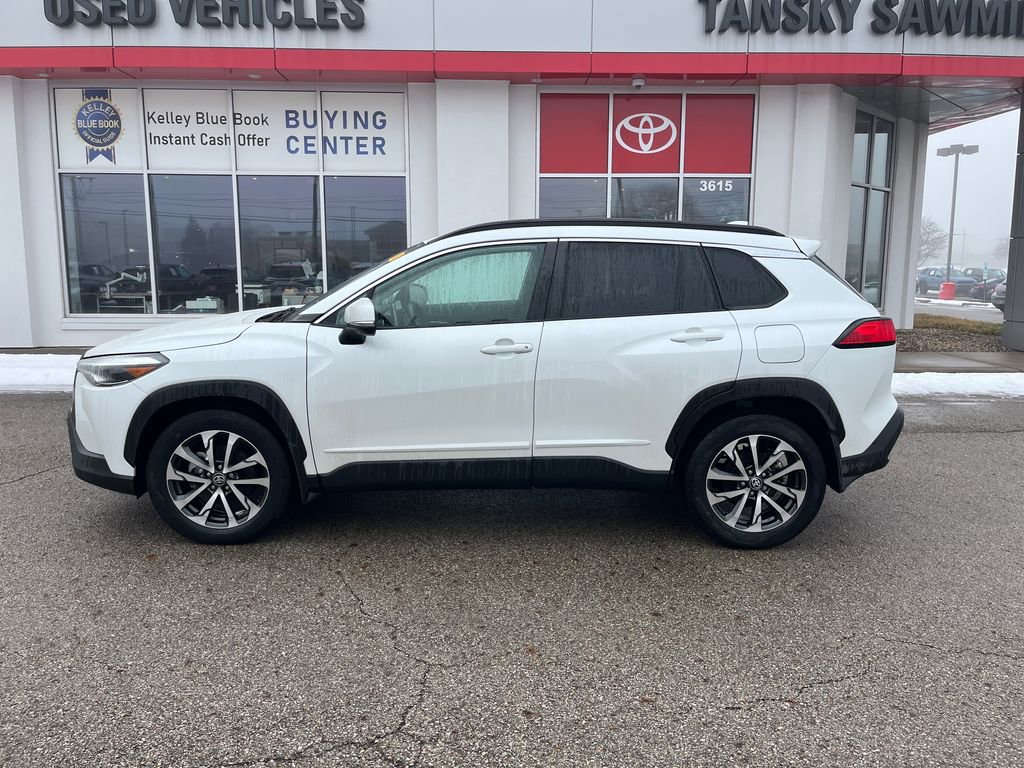 Certified 2023 Toyota Corolla Cross XLE w/ Convenience Package image 29