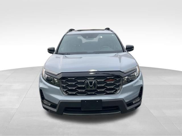 Used 2022 Honda Passport TrailSport image 3