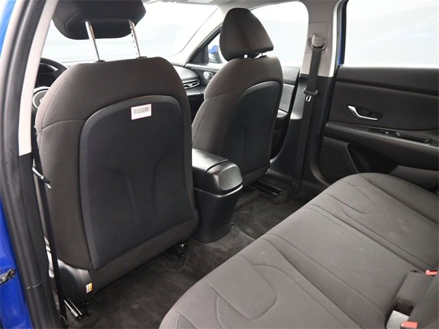 Used 2023 Hyundai Elantra Blue image 23