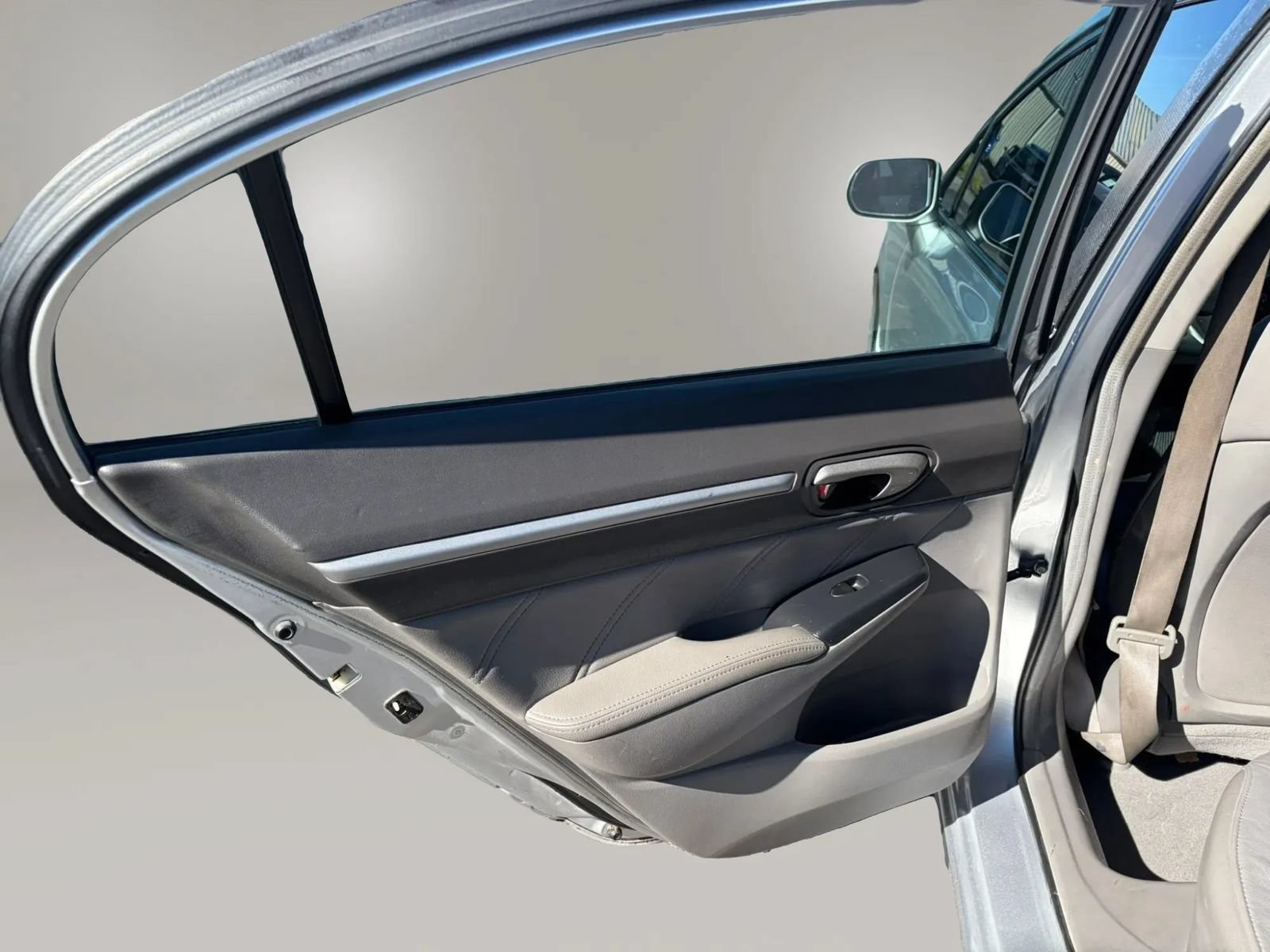 Used 2010 Honda Civic EX-L image 24