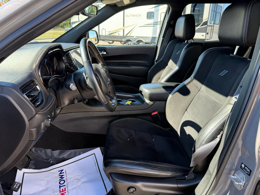 Used 2022 Dodge Durango R/T w/ Quick Order Package 22F image 12