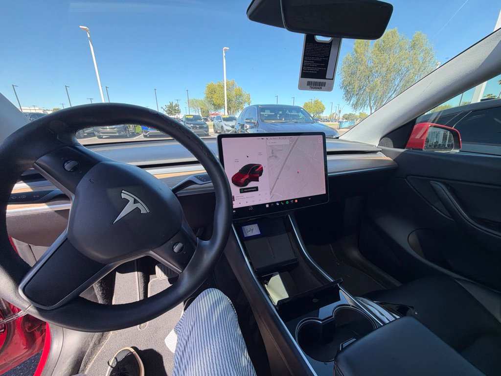 Used 2021 Tesla Model Y Long Range AWD/4WD image 13