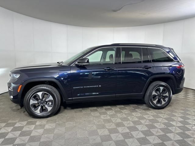 Used 2022 Jeep Grand Cherokee Limited 4xe AWD/4WD image 6