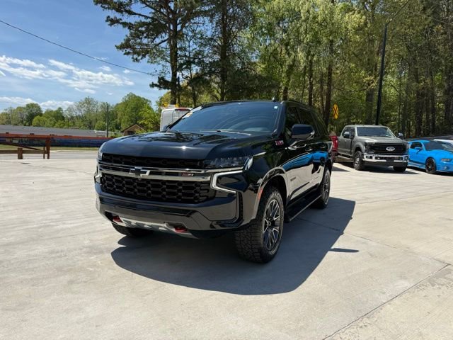 Used 2022 Chevrolet Tahoe Z71 w/ Luxury Package AWD/4WD image 11