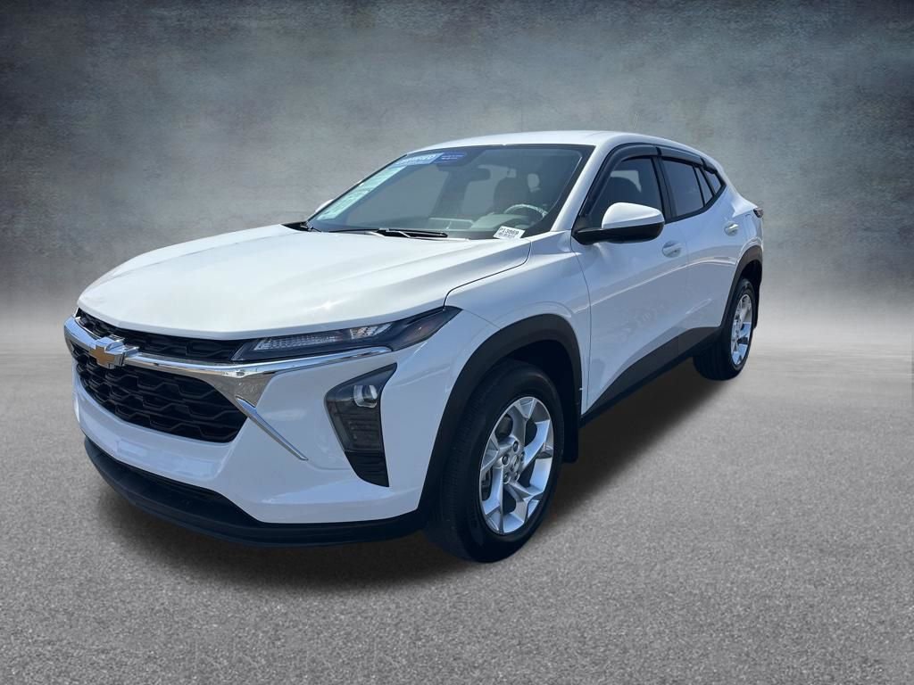 Certified 2026 Chevrolet Trax LS w/ LS Convenience Package FWD image 9
