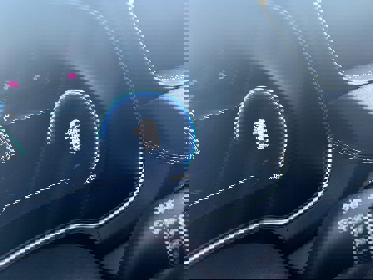 Used 2023 Genesis GV80 2.5T w/ Prestige Package image 4