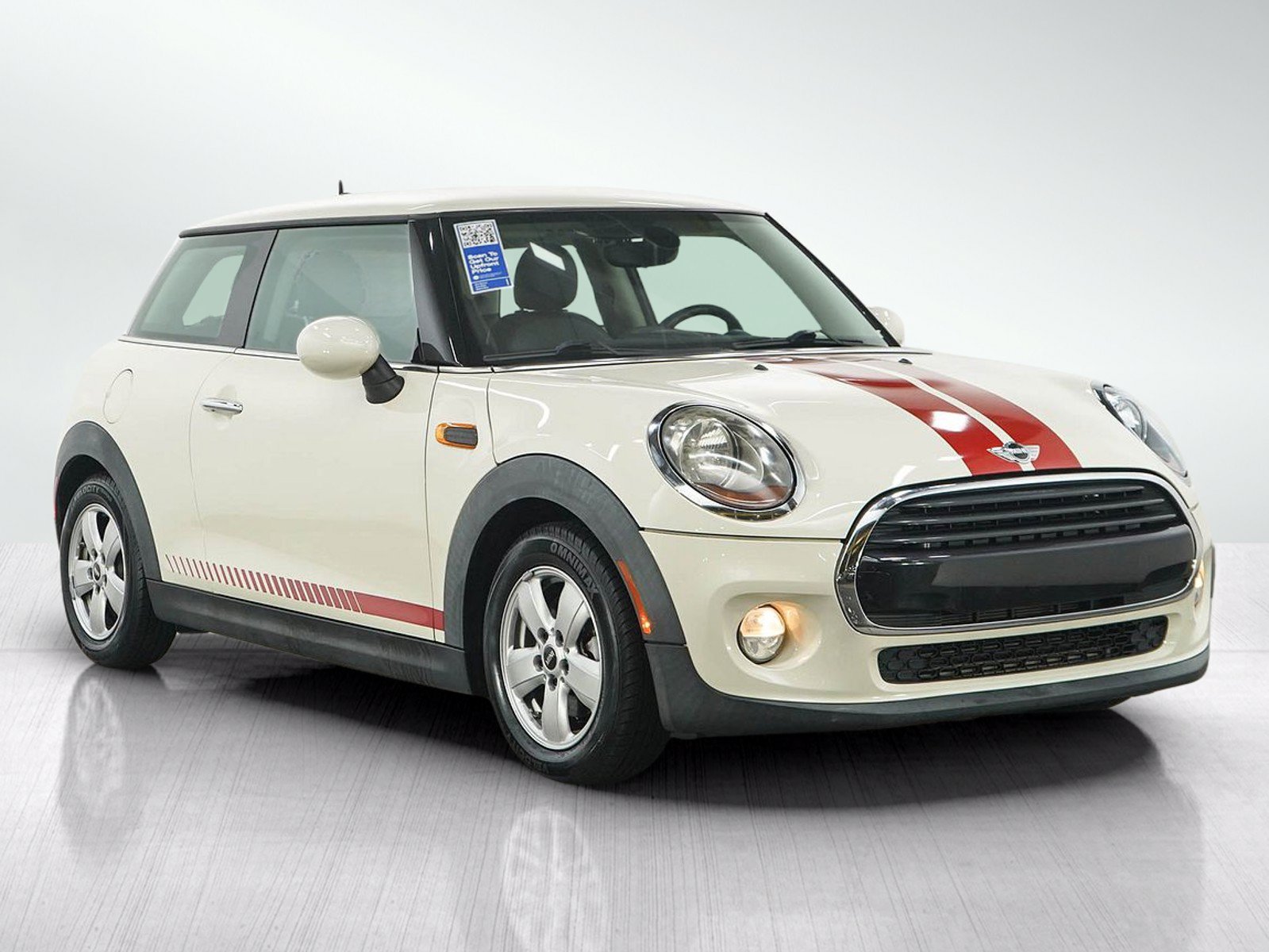 Used 2017 MINI Cooper 2-Door Hardtop FWD image 7