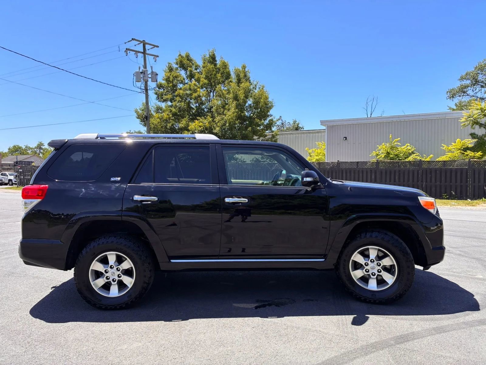 Used 2010 Toyota 4Runner Trail AWD/4WD image 10