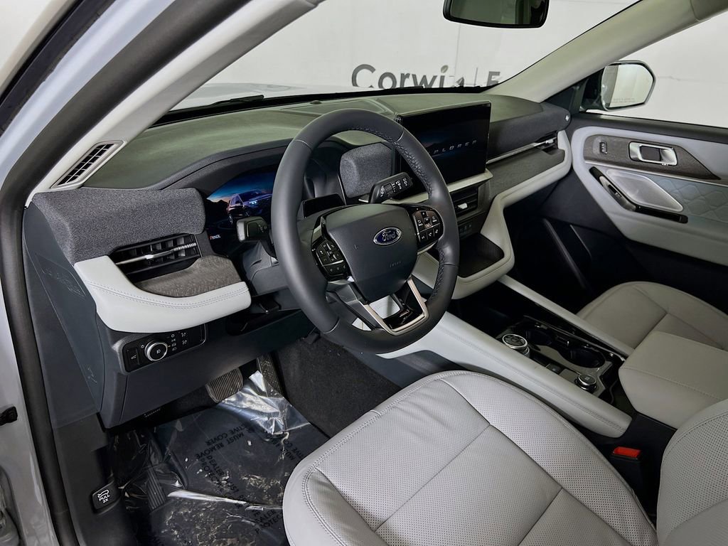 New 2026 Ford Explorer Platinum w/ LUX Leather Package image 5