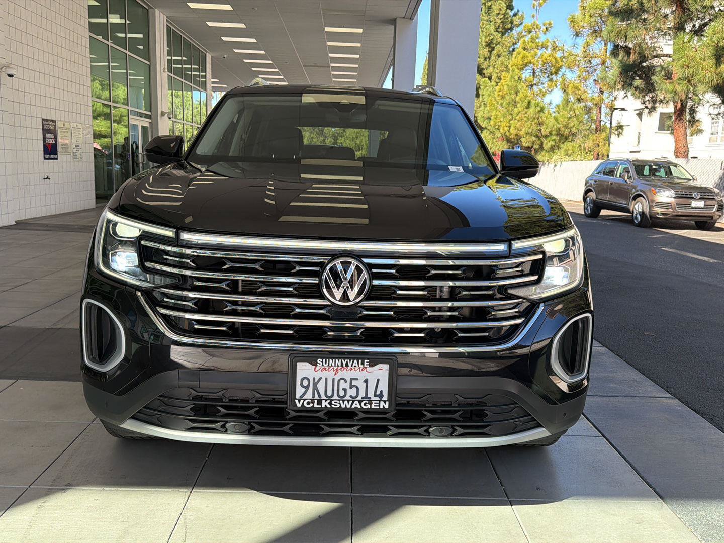 Certified 2024 Volkswagen Atlas SEL AWD/4WD image 8