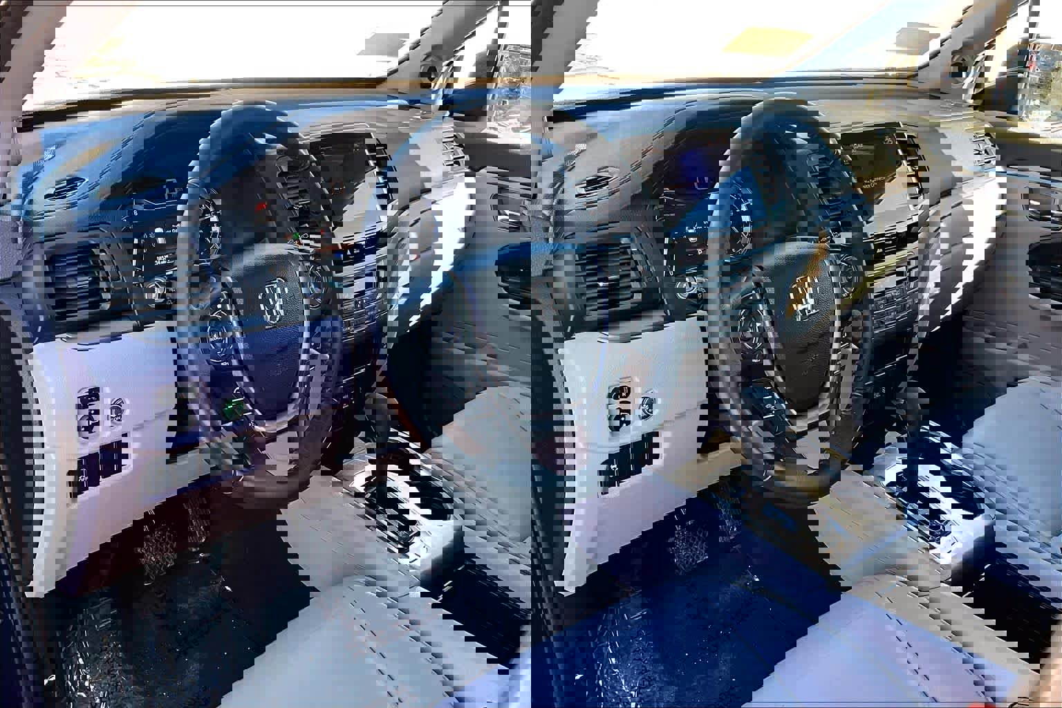 Used 2017 Honda Pilot EX-L image 17