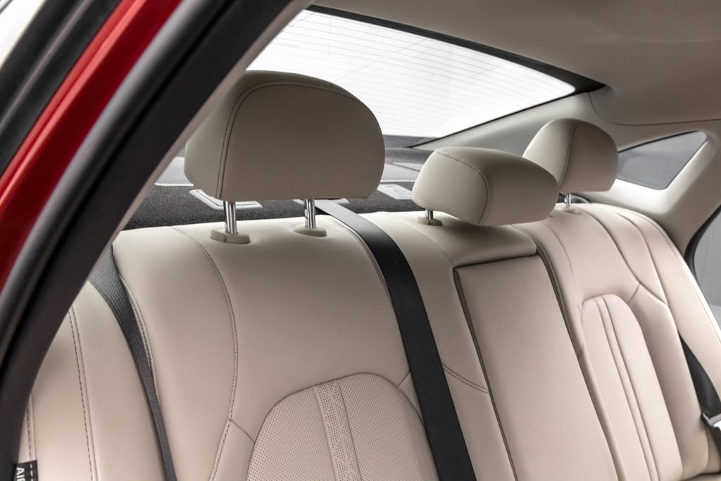 Used 2023 Hyundai Sonata Limited w/ Cargo Package image 30