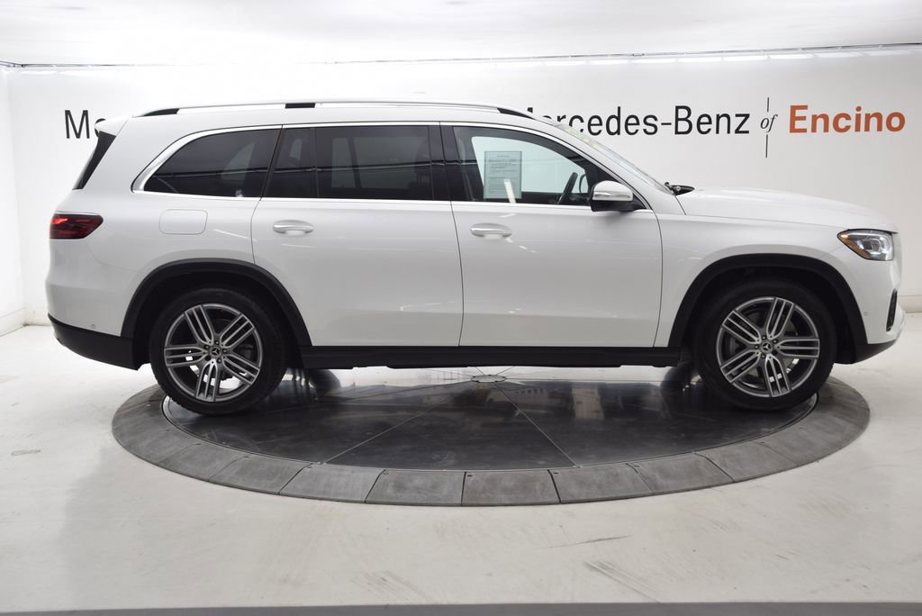 Used 2025 Mercedes-Benz GLS 450 4MATIC image 7