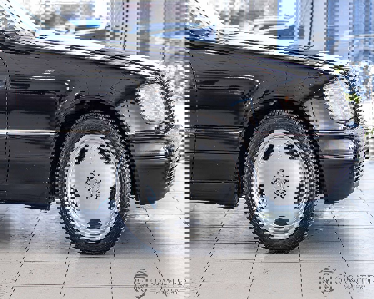 Used 1999 Mercedes-Benz S 320 image 11