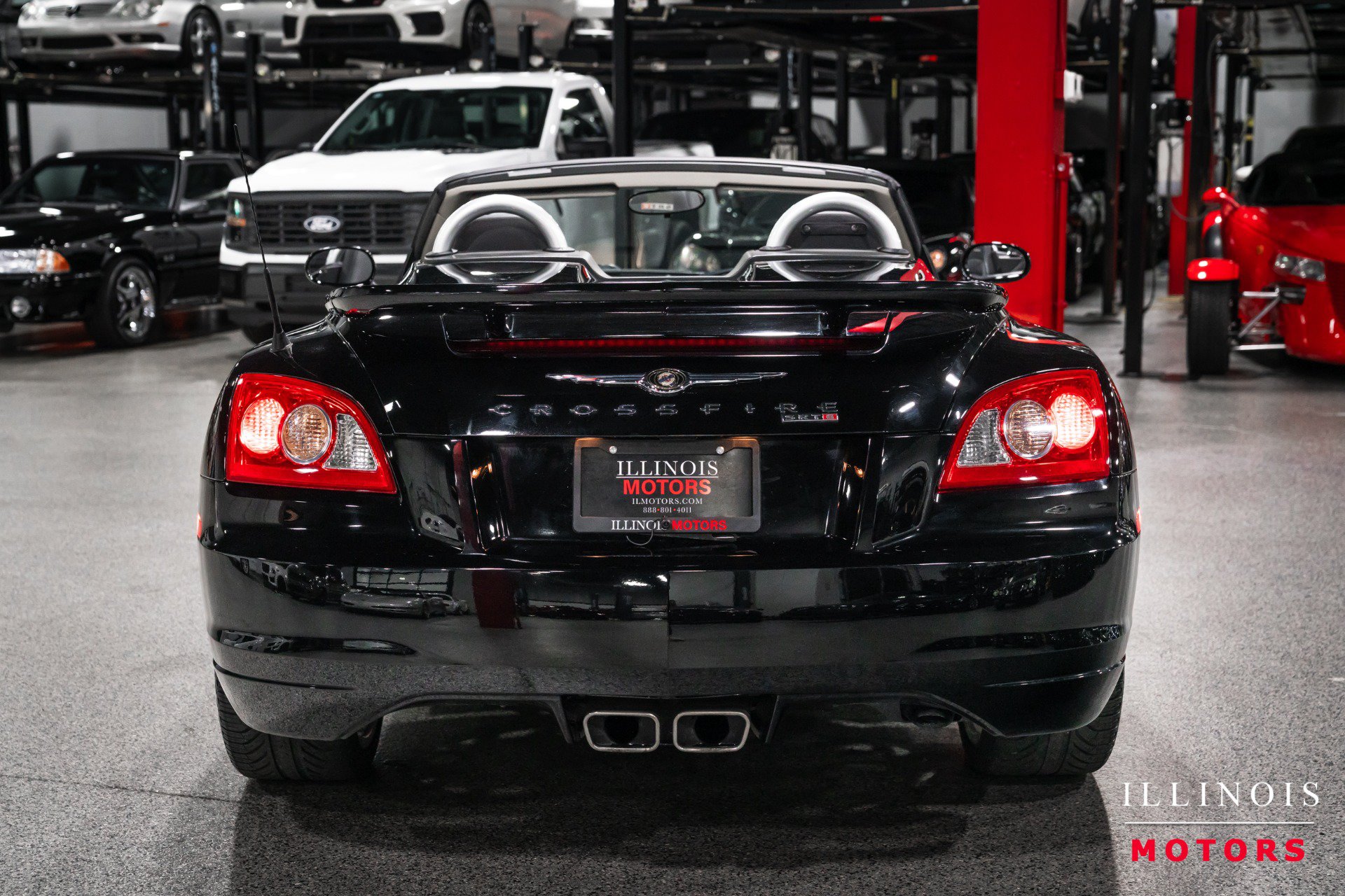 Used 2005 Chrysler Crossfire SRT-6 RWD image 4