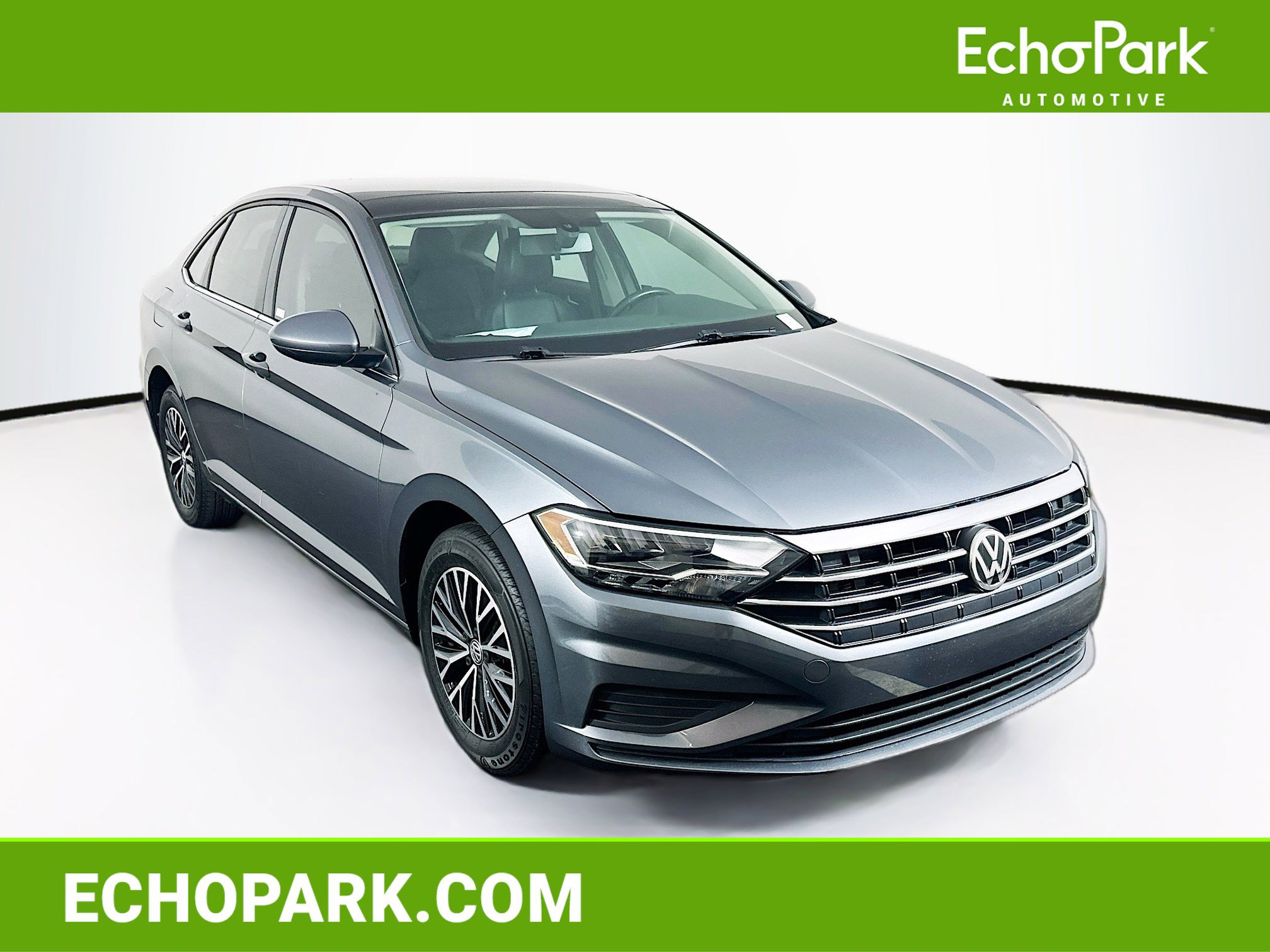 Used 2019 Volkswagen Jetta SE w/ Cold Weather Package