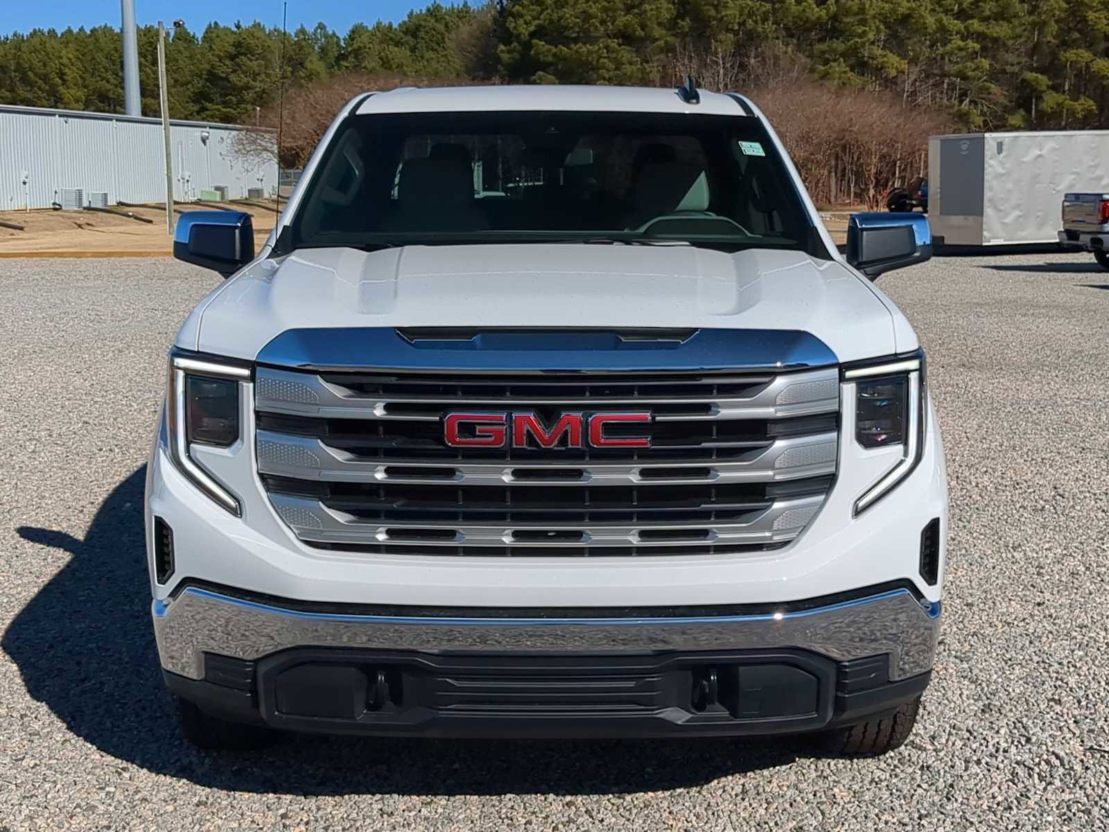 New 2026 GMC Sierra 1500 SLE w/ X31 Off-Road Package image 3