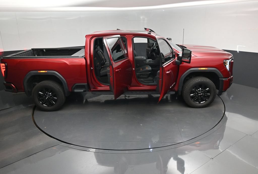 Used 2025 GMC Sierra 2500 AT4 w/ AT4 Premium Plus Package AWD/4WD image 18