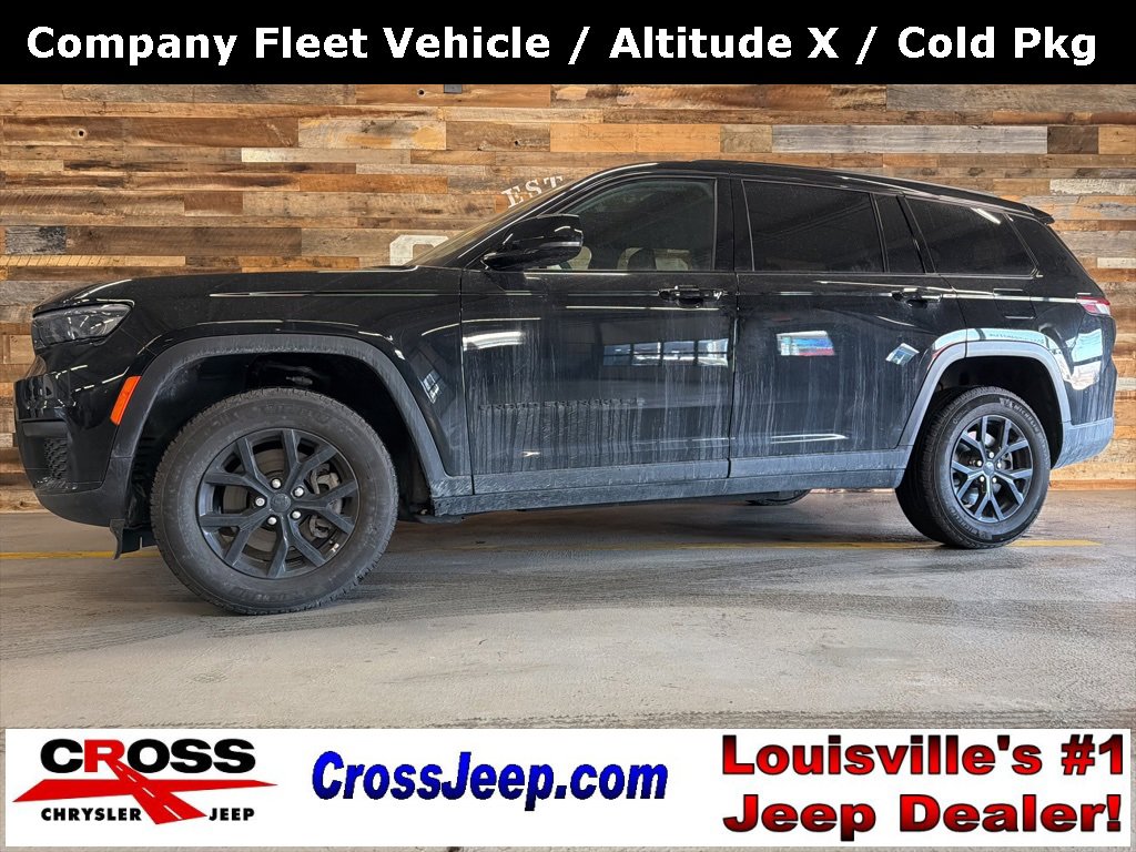 Used 2025 Jeep Grand Cherokee L Altitude image 1