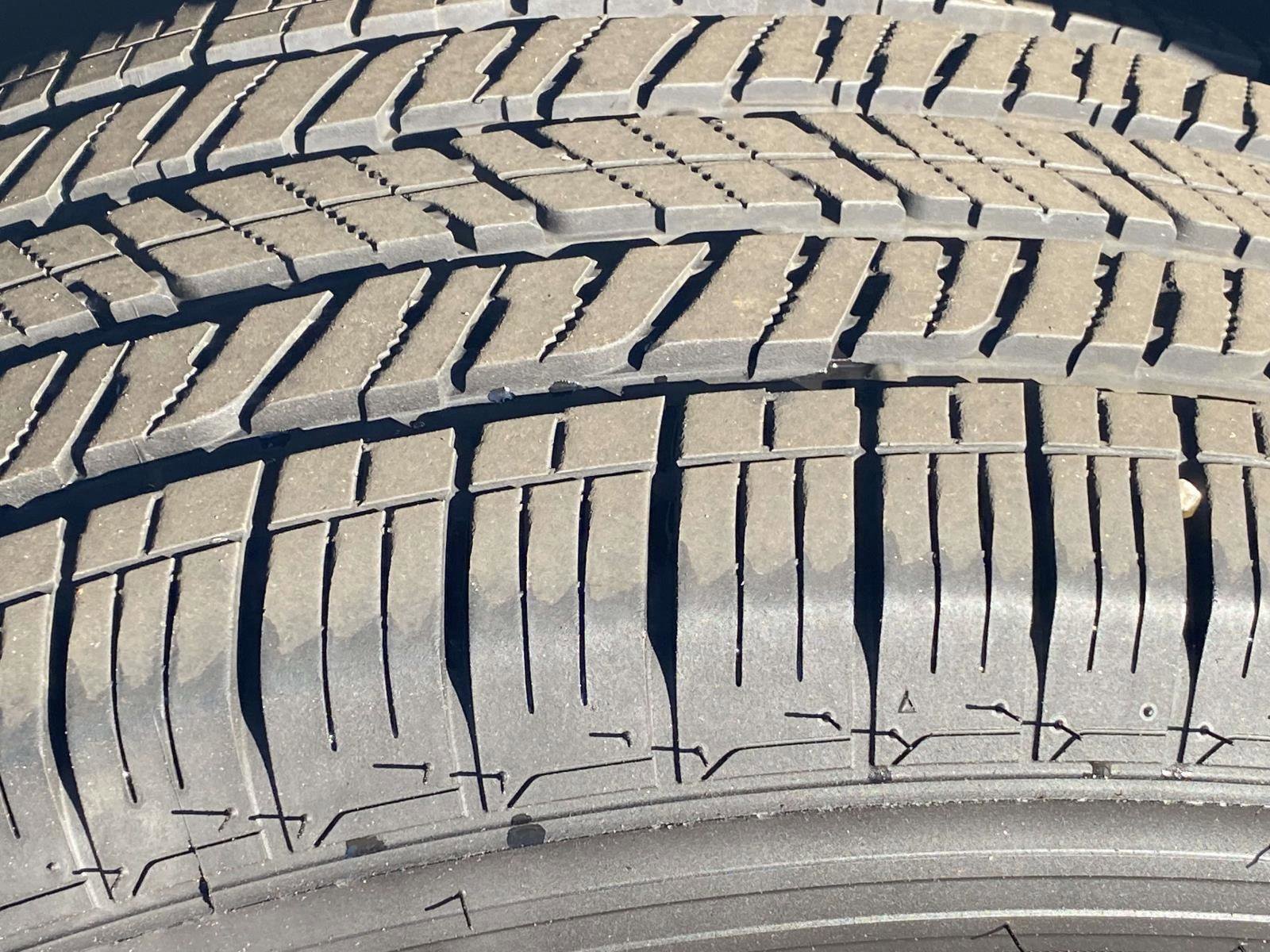 Certified 2024 Jeep Wagoneer 4WD w/ Convenience Group I image 15