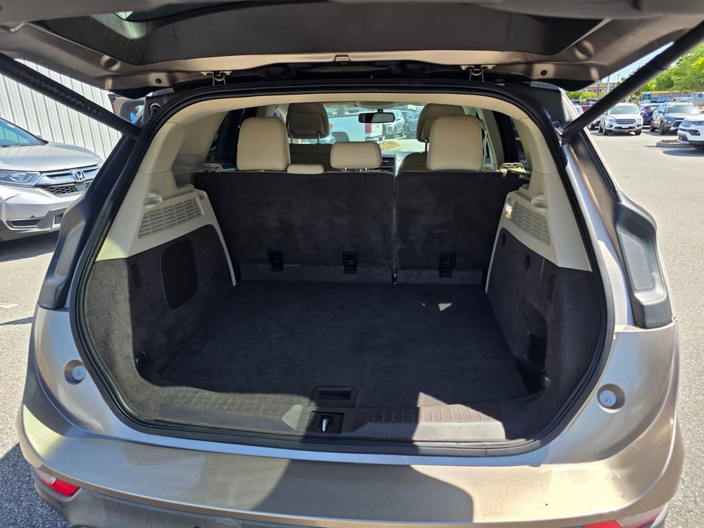 Used 2019 Lincoln MKC Select w/ Select Plus Package FWD image 48